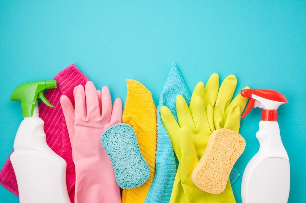 Moving while pregnant? Here are 7 things you need to know.